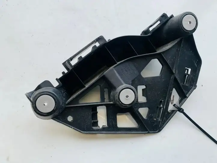 Opel Corsa E (2014 - 2019) 13399579 Кронштейн заднего бампера — фото 1