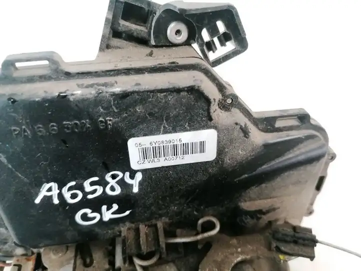 Skoda Fabia Mk1 (6Y) (1999 - 2007) 6Y0839015 Замок задней двери — фото 2