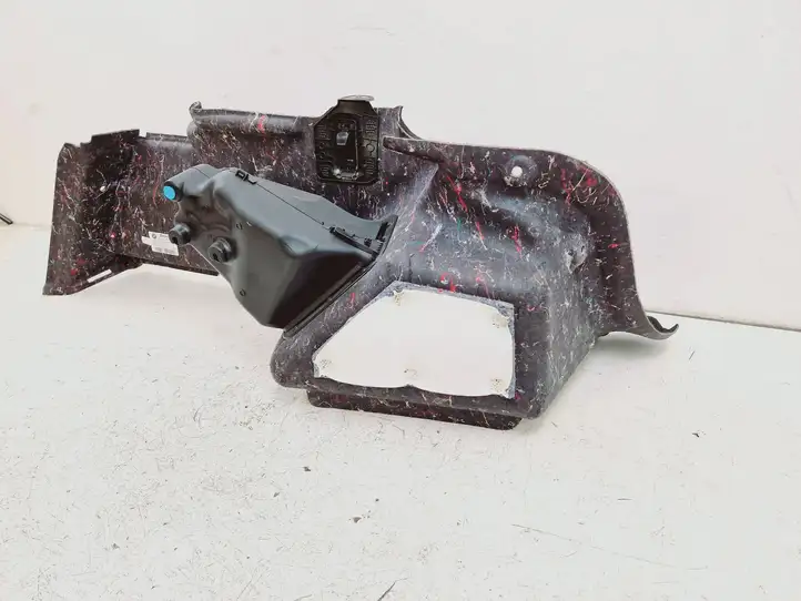 BMW 5 G30 G31 (2016 - )  737358110 Боковая панель