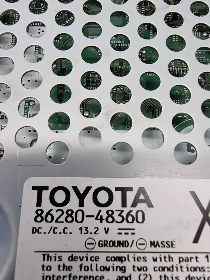 Lexus RX 450H (2019 - ) 8628048360 Усилитель звука — фото 4