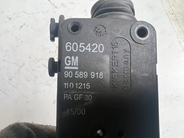 Opel Zafira A (1999 - 2003) 90589918 Привод замка крышки топливного бака — фото 3