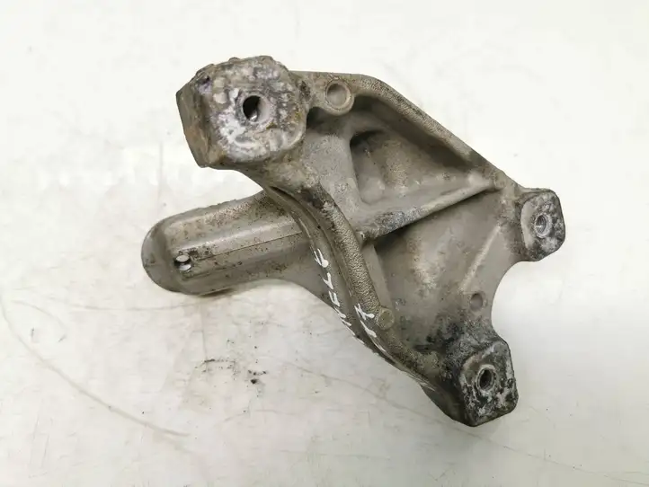 Honda CR-V (2009 - 2012) R09080516 Кронштейн рулевой колонки — фото 5
