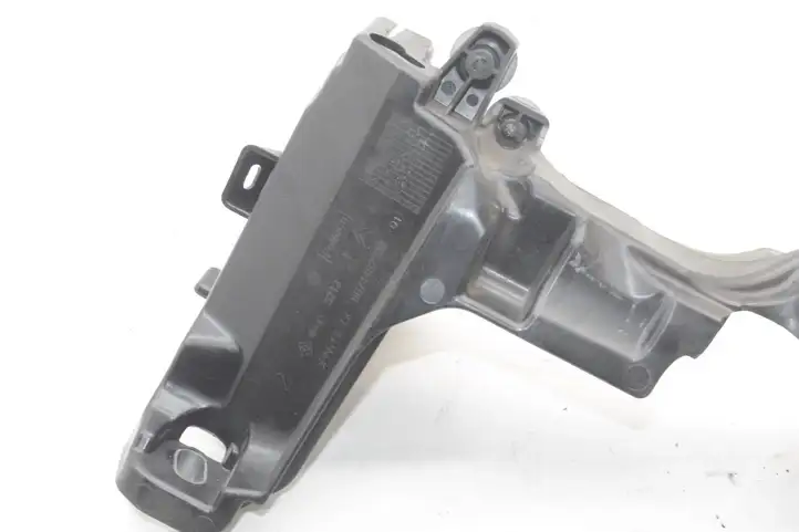 Ford Focus (2011 - 2015) 9674482280 Кронштейн воздушного фильтра — фото 2