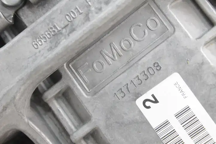 Ford Focus (2011 - 2015) BV6N3C529HF Вал рулевой колонки — фото 9