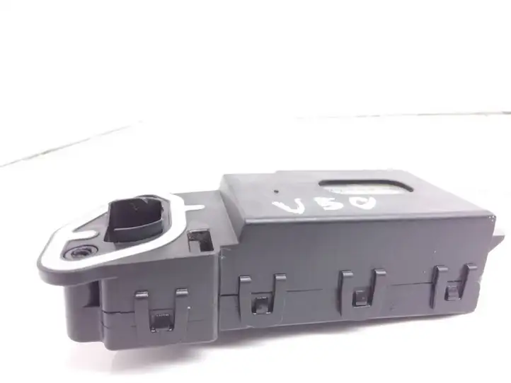 Volvo V50 (2004 - 2008) 30716754 Привод замка крышки топливного бака — фото 3