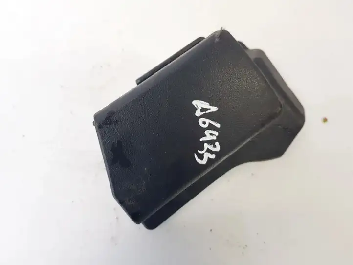 Toyota Avensis T250 (2003 - 2006) 7215805040 Прочие детали салона — фото 1