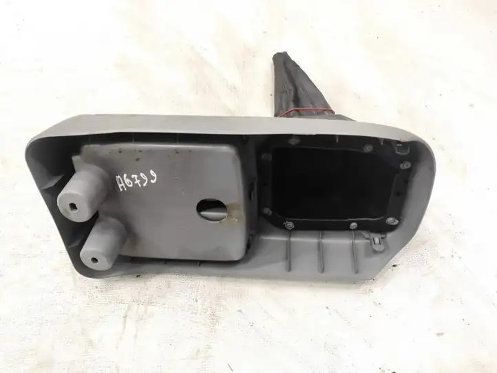 Toyota Previa (XR30, XR40) II (2000 - 2006) 5881028300 Прочие детали салона — фото 2