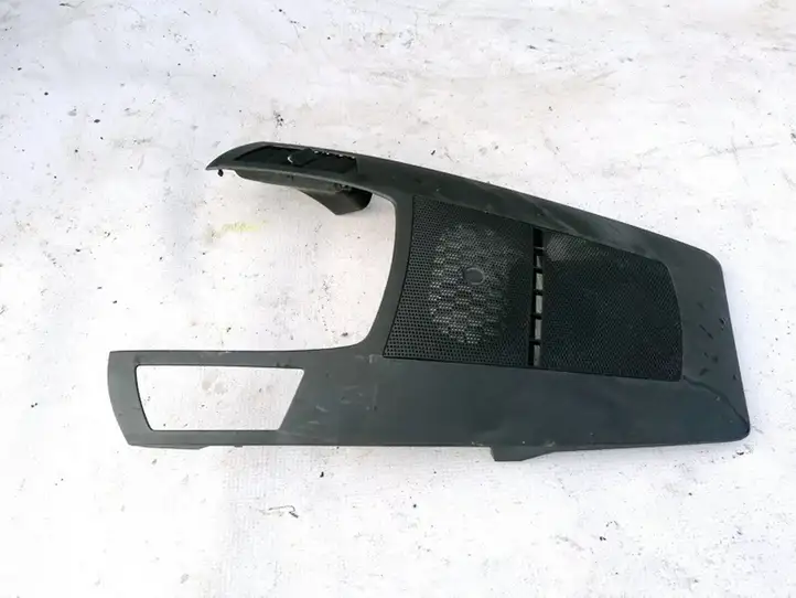Opel Zafira B (2003 - 2006) 13150253 Прочие детали салона — фото 1