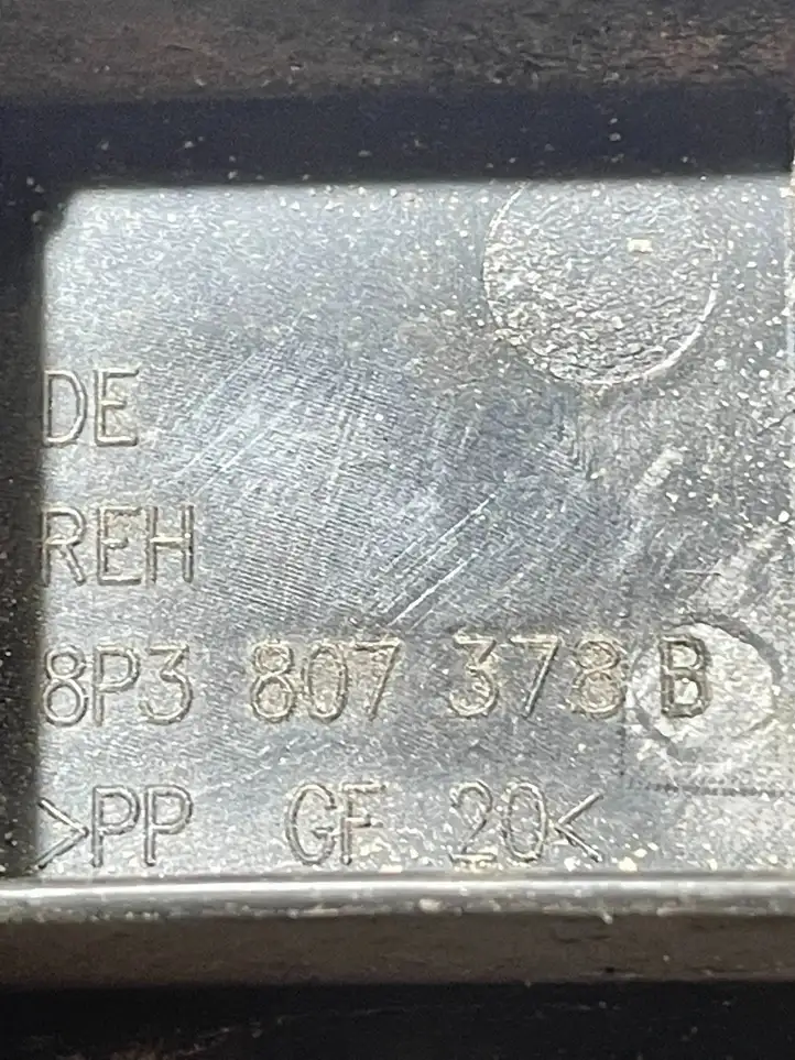 Audi A3/S3 8P (2004 - 2008) 8P3807378B Кронштейн заднего бампера — фото 3