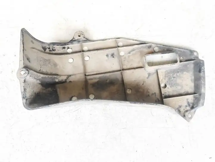 Toyota Corolla Verso E121 (2001 - 2004) 5839813070 Прочие внешние детали — фото 2