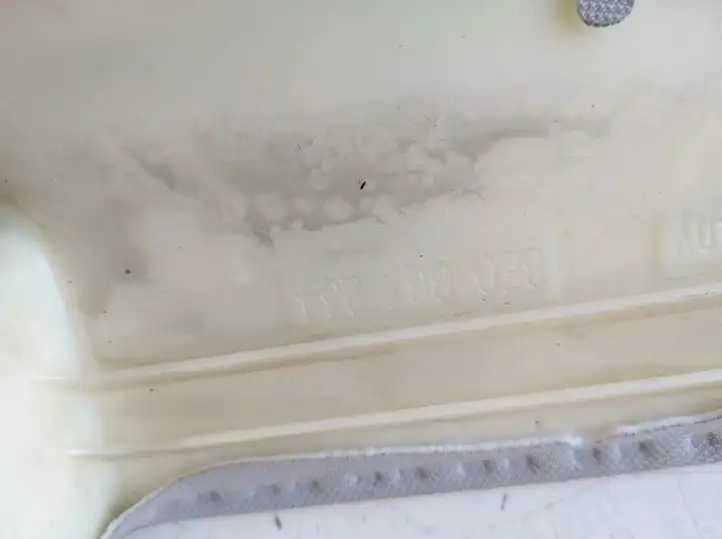 Audi A4 S4 B7 8E 8H (2004 - 2009) 8e0867234 Прочие детали салона — фото 3