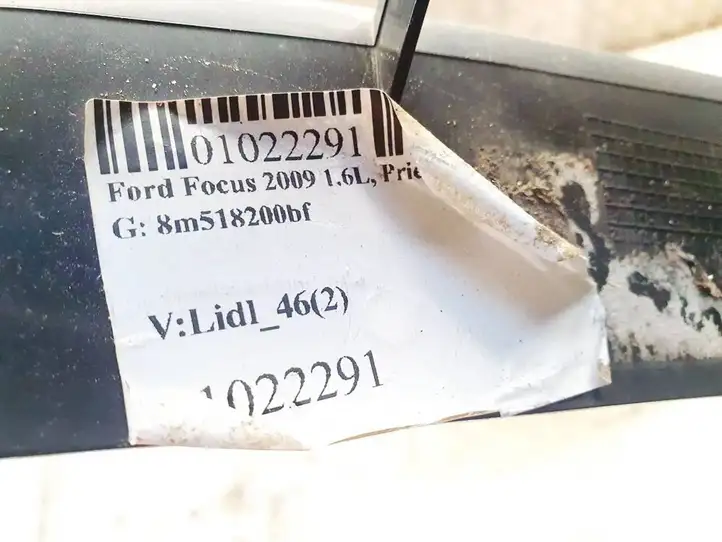 Ford Focus (2008 - 2011) 8m518200bf Передняя решетка — фото 3