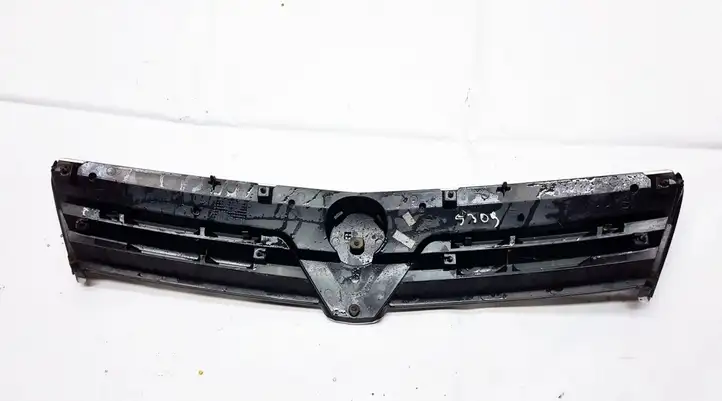 Opel Antara (2006 - 2011) 96433237 Передняя решетка — фото 2