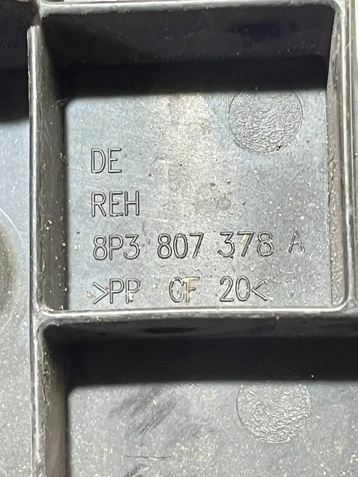 Audi A3/S3 8P (2004 - 2008) 8P3807378A Кронштейн заднего бампера — фото 3
