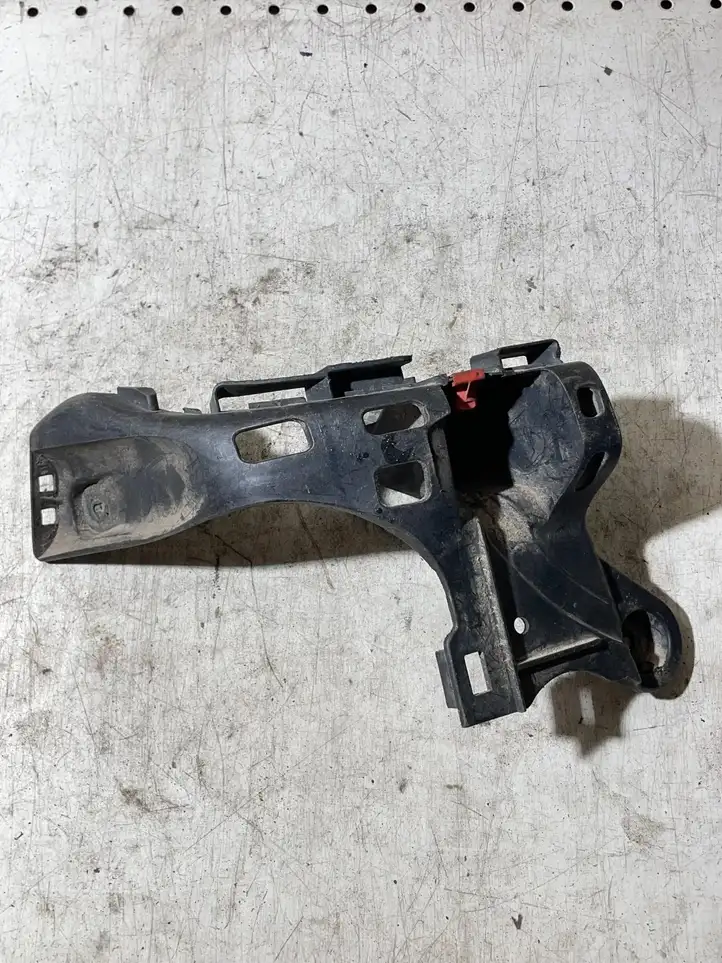 Opel Astra H (2004 - 2009) 13143106 Кронштейн заднего бампера — фото 2