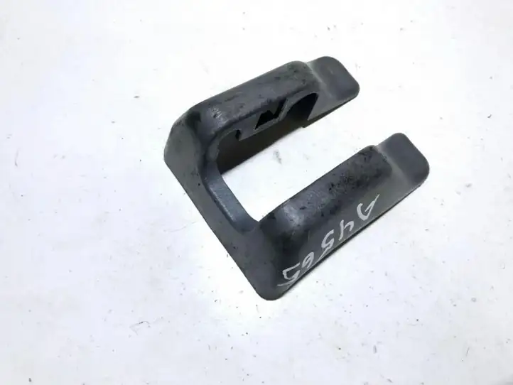 Toyota RAV 4 (XA20) (2000 - 2005) 7215942010 Прочие детали салона — фото 1