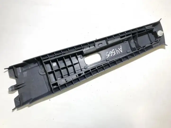 Toyota RAV 4 (XA20) (2000 - 2005) 6241142030 Прочие детали салона — фото 2