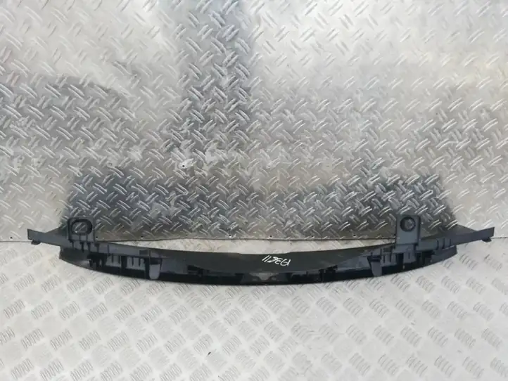 Mazda 5 (2005 - 2010) c2356889x Прочая отделка багажника — фото 2
