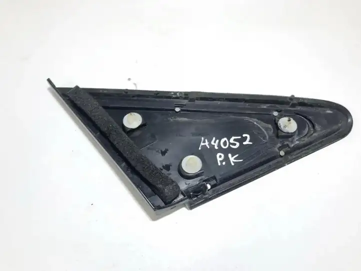 Toyota Avensis T270 (2009 - 2012) 6011805020 Прочие детали салона — фото 2
