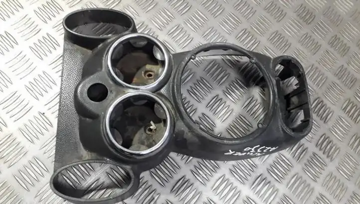 Mini One Cooper R50-53 (2000 - 2012) 51167147186 Прочие детали салона — фото 1