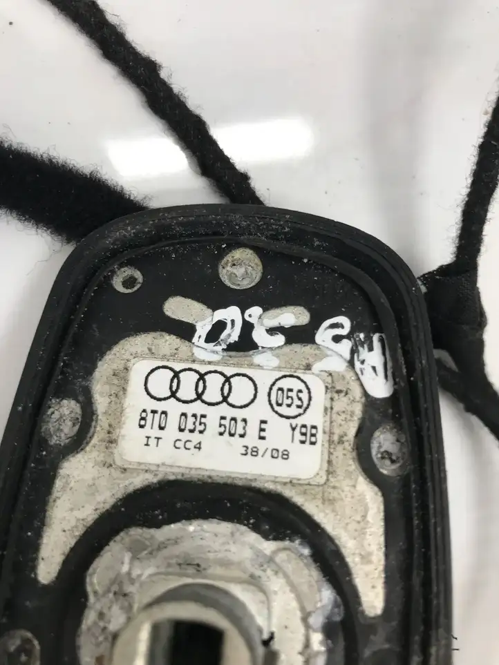 Audi A5 8T 8F (2007 - 2011) 8T0035503E GPS антенна — фото 4