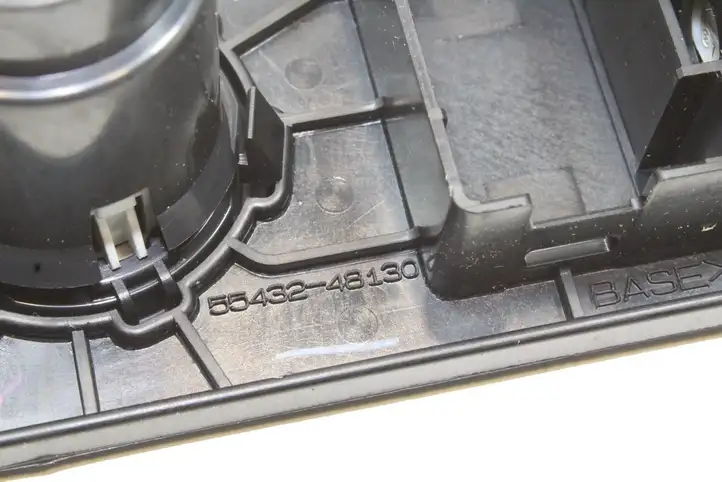Lexus RX 330 - 350 - 400H (2006 - 2009) 5543248130 Блок кнопок на панели — фото 5