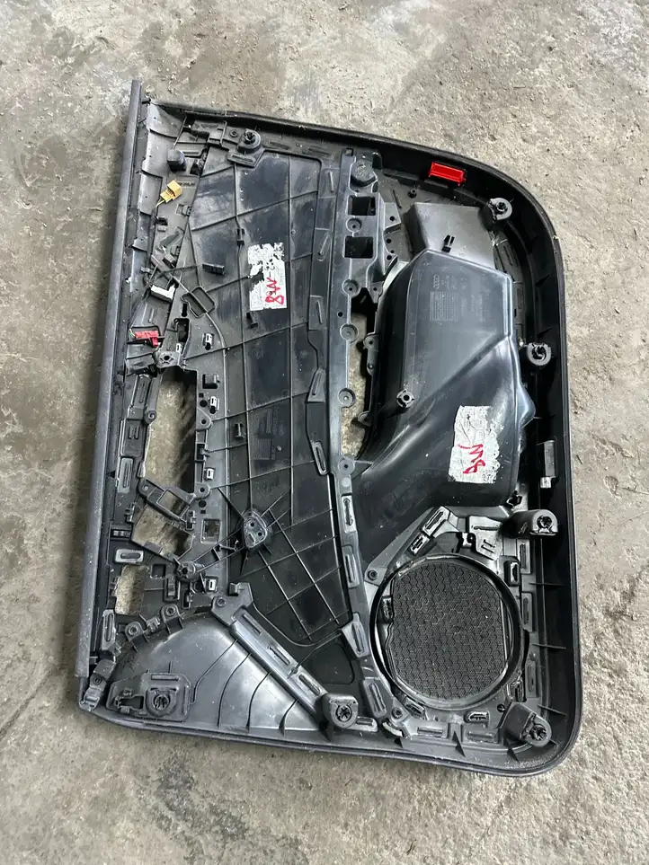 Audi A4 S4 B9 (2015 - 2019) 8W0867117 Обшивка передней двери — фото 3