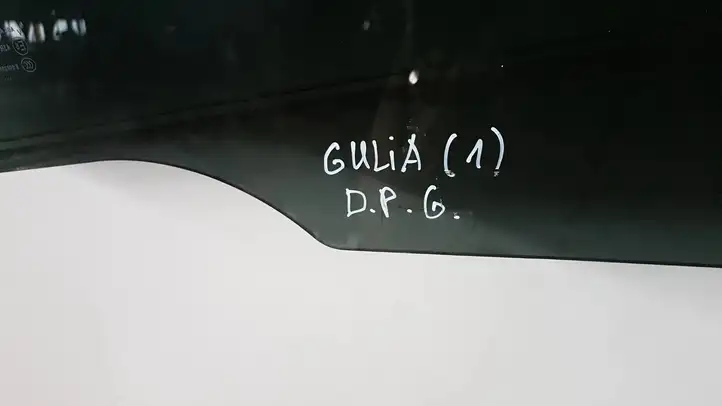 Alfa Romeo Giulia (2016 - ) 0050557485059861 Стекло задней двери — фото 4