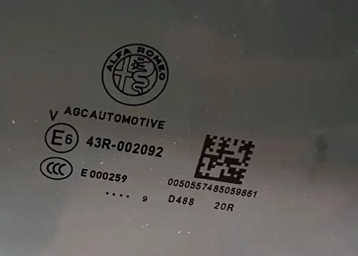 Alfa Romeo Giulia (2016 - ) 0050557485059861 Стекло задней двери — фото 5