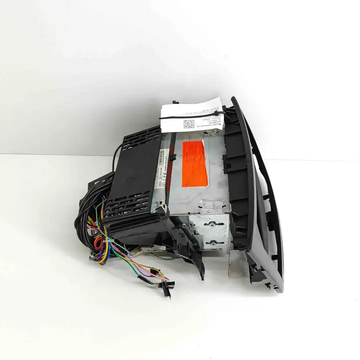 Mercedes-Benz Vito Viano W639 (2010 - 2015) AVICF980DAB Магнитола / мультимедийная система — фото 2