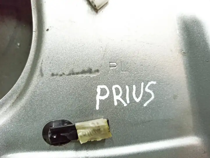 Toyota Prius (XW20) (2003 - 2009) 861602B560 Дверь — фото 27