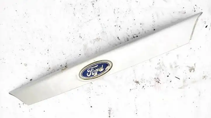 Ford Focus (2011 - 2015) BM51N43404A Подсветка номера — фото 1