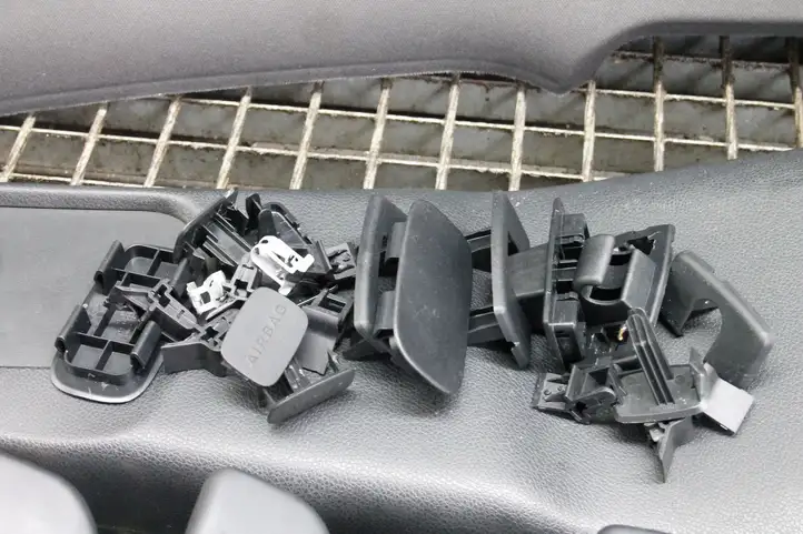 Mercedes-Benz A W176 (2012 - 2018) Комплект потолочной обшивки — фото 9