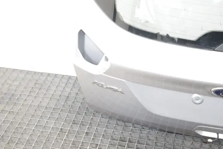 Ford Kuga I (2008 - 2012) Крышка багажника — фото 8