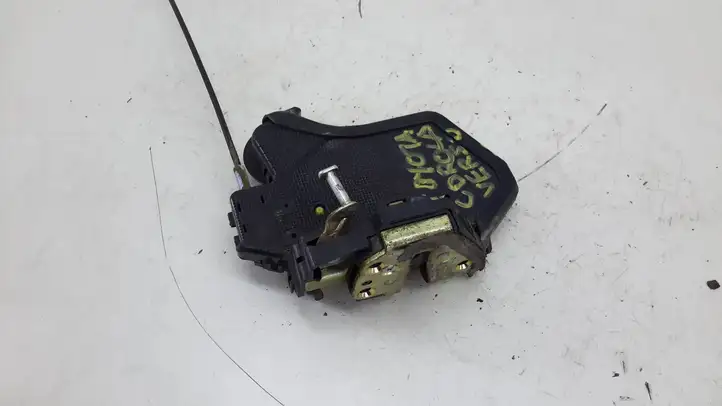 Toyota Corolla Verso E121 (2001 - 2004) 31015015 Замок задней двери — фото 2