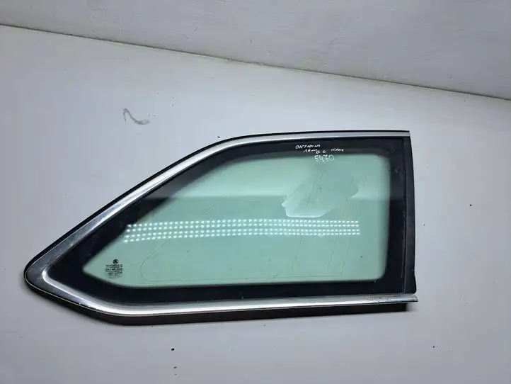 Skoda Octavia Mk3 (5E) (2013 - 2019) 43R00048 Заднее боковое стекло — фото 1