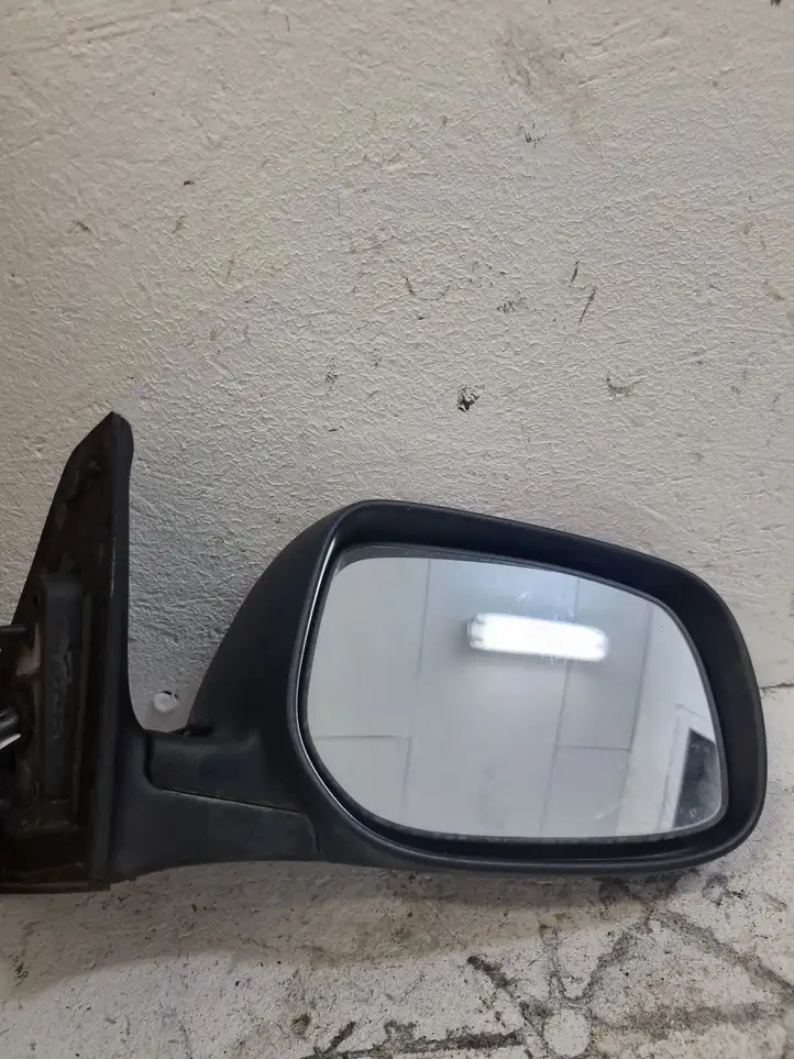 Toyota Avensis T250 (2006 - 2009) Боковое зеркало с электроприводом — фото 1