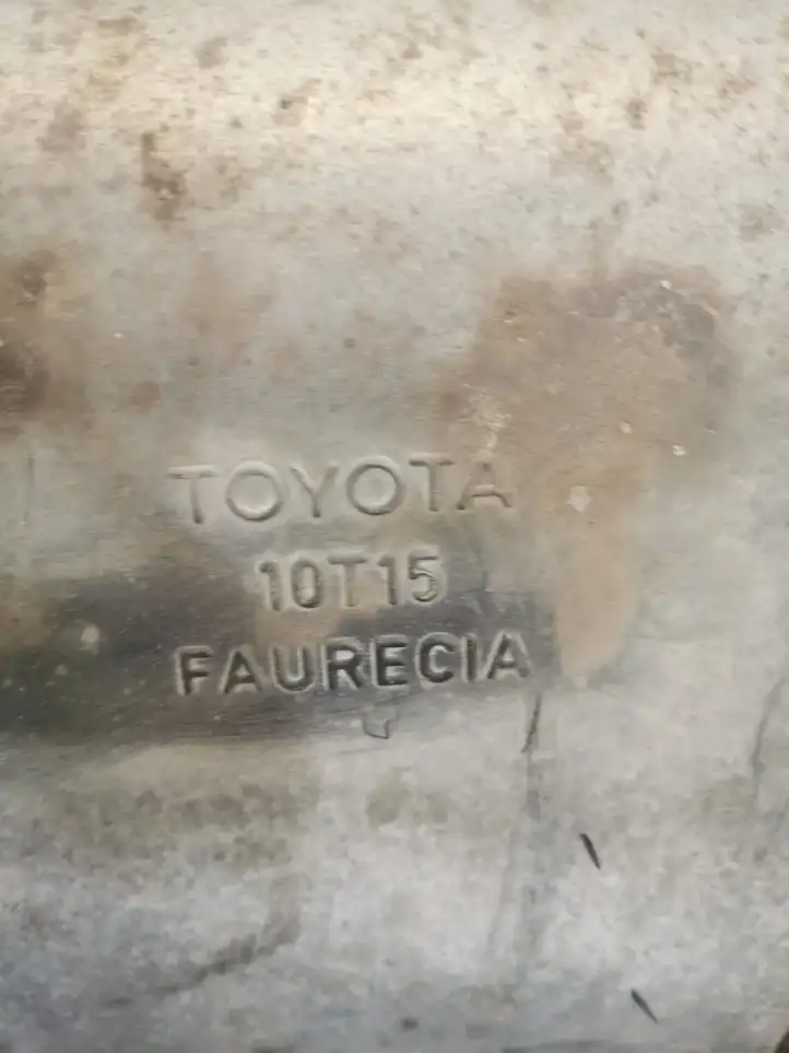 Toyota Auris E180 (2012 - 2018) 10T15 Глушитель — фото 3