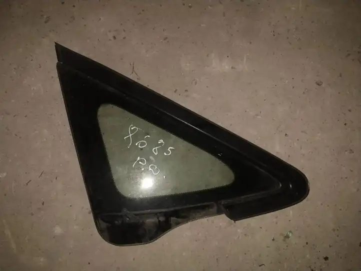 Honda FR-V (2004 - 2009) Треугольное стекло кузова — фото 1