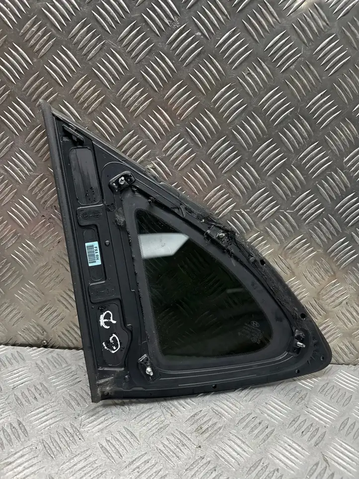 Hyundai Tucson TL (2015 - ) 43R000392 Заднее боковое стекло — фото 2