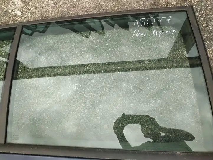 Renault Espace - Grand espace IV (2004 - 2014) Стекло задней двери — фото 2