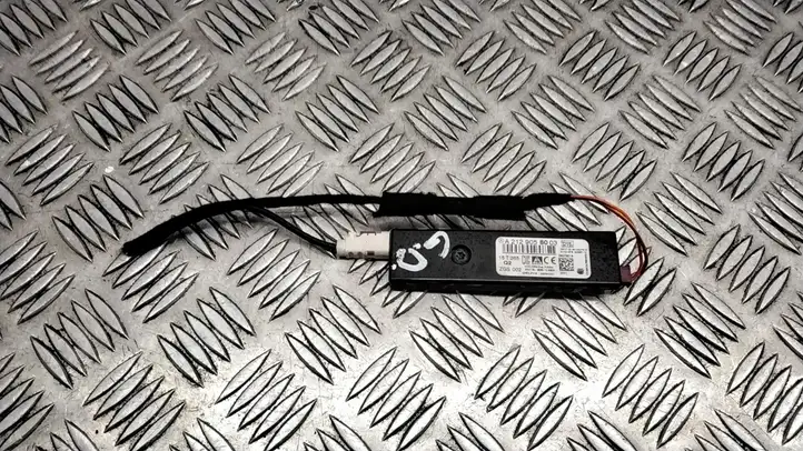 Mercedes-Benz E W212 (2009 - 2016) A2129058003 Усилитель антенны — фото 1