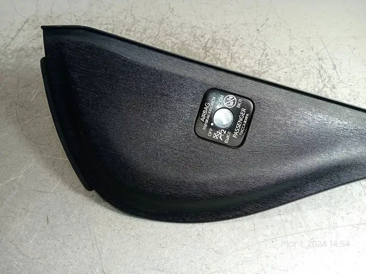 Toyota Prius (XW30) (2009 - 2015) 55435-47020 Боковая отделка панели приборов — фото 2