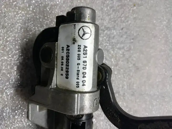 Mercedes-Benz R W251 (2005 - 2013) A2518200342 Электродвигатель форточки — фото 3