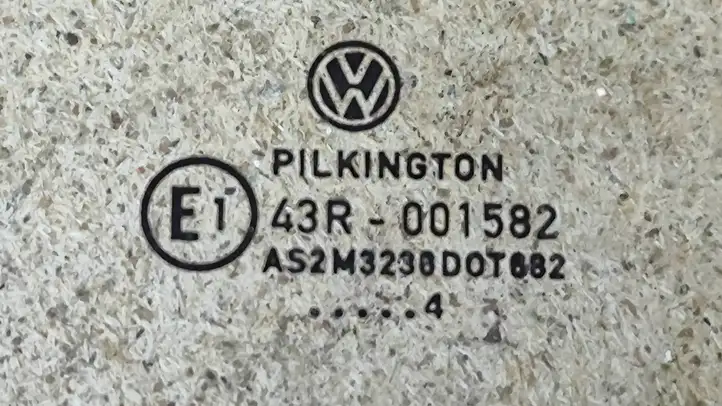 Volkswagen Touran I (2003 - 2010) 43R001582 Стекло передней двери — фото 2