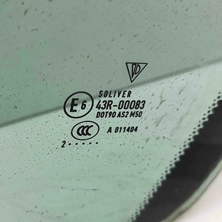 Porsche Panamera (970) (2013 - 2016) 97054251103 Стекло передней двери — фото 5