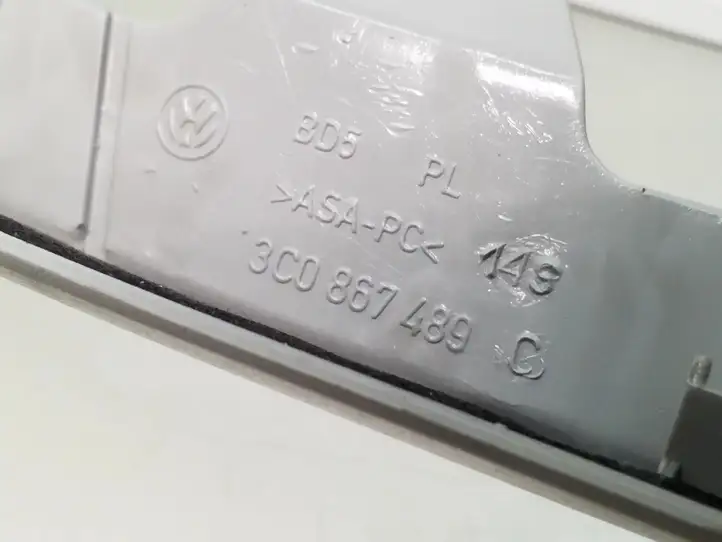 Volkswagen Golf VI (2009 - 2013) 3C0867489C Прочие детали салона — фото 4