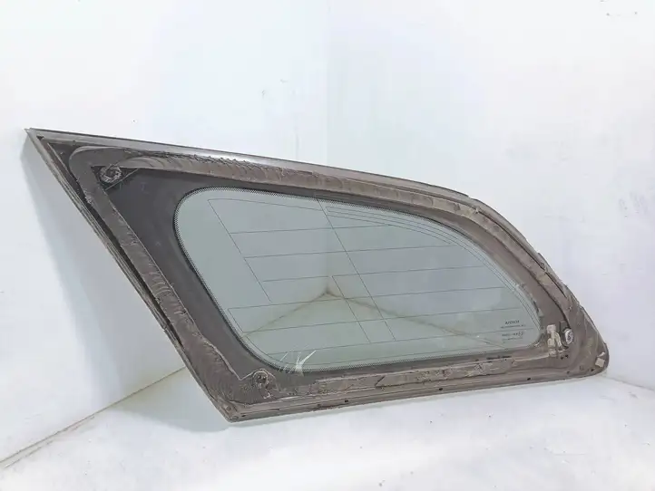 Toyota Avensis T270 (2009 - 2012) As2 Заднее боковое стекло — фото 2