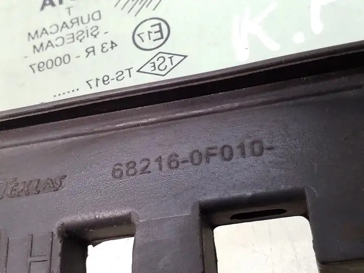 Toyota Corolla Verso AR10 (2004 - 2009) 682160F010 Форточка двери — фото 4
