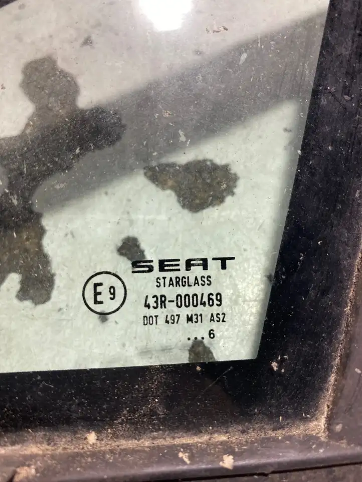 Seat Altea (2004 - 2009) 43R000469 Треугольное стекло кузова — фото 3